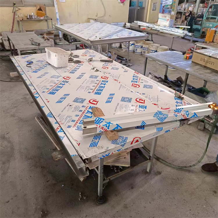 毕节防护铅门具有哪些保障